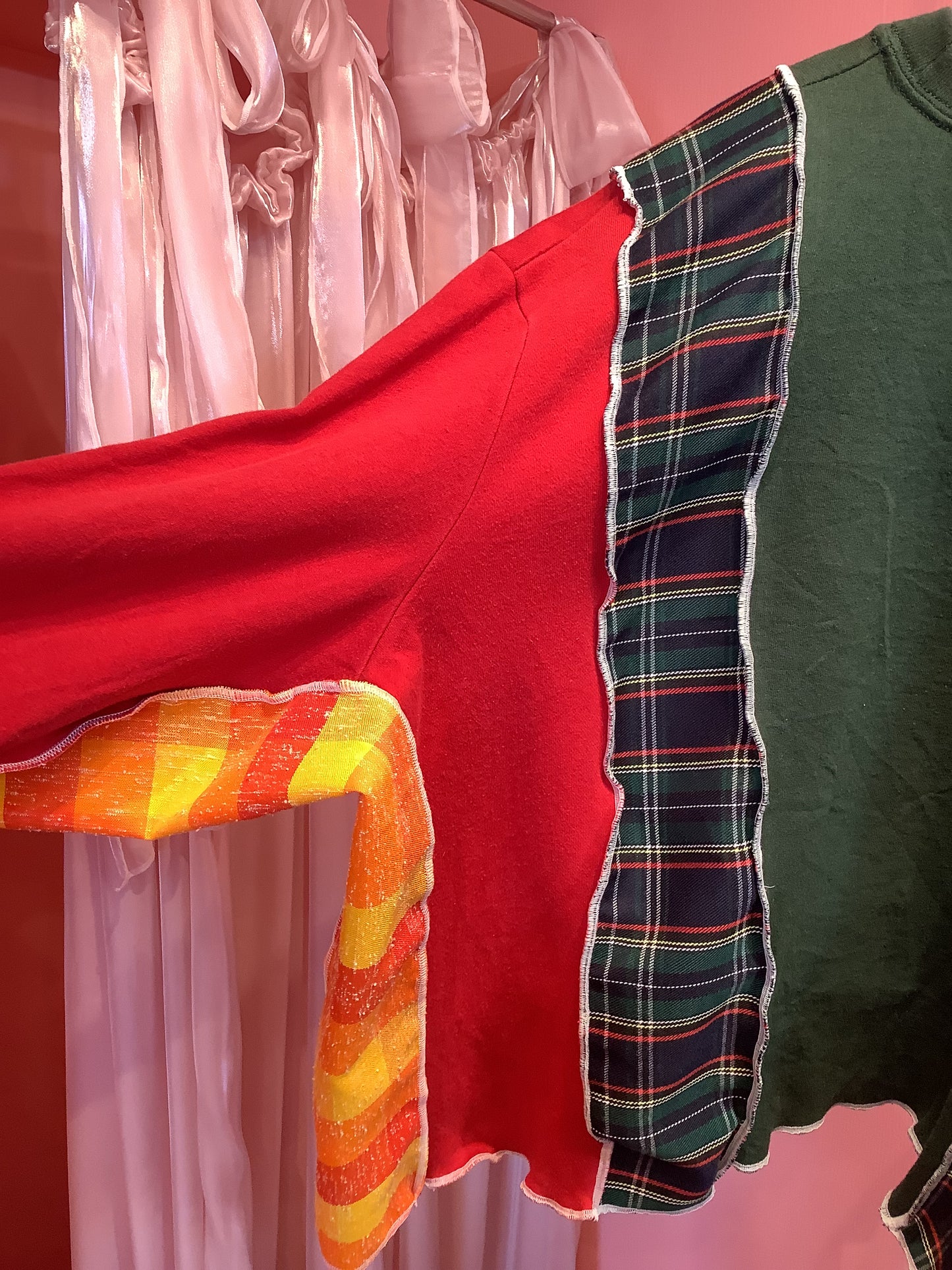 猫柄スウェット(赤)Yellow/red Cat plaid sweatshirt
