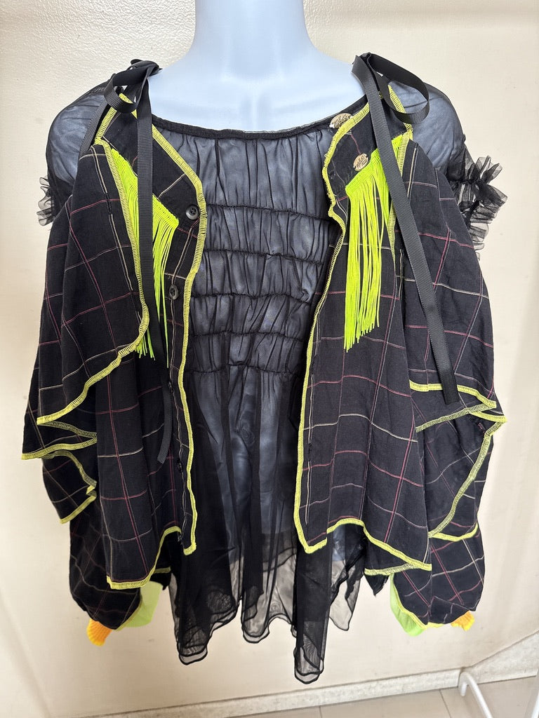 503240 肩リボンフリンジフリル2wayシャツ (黒地に赤チェック) Tussles attached plaid tops
