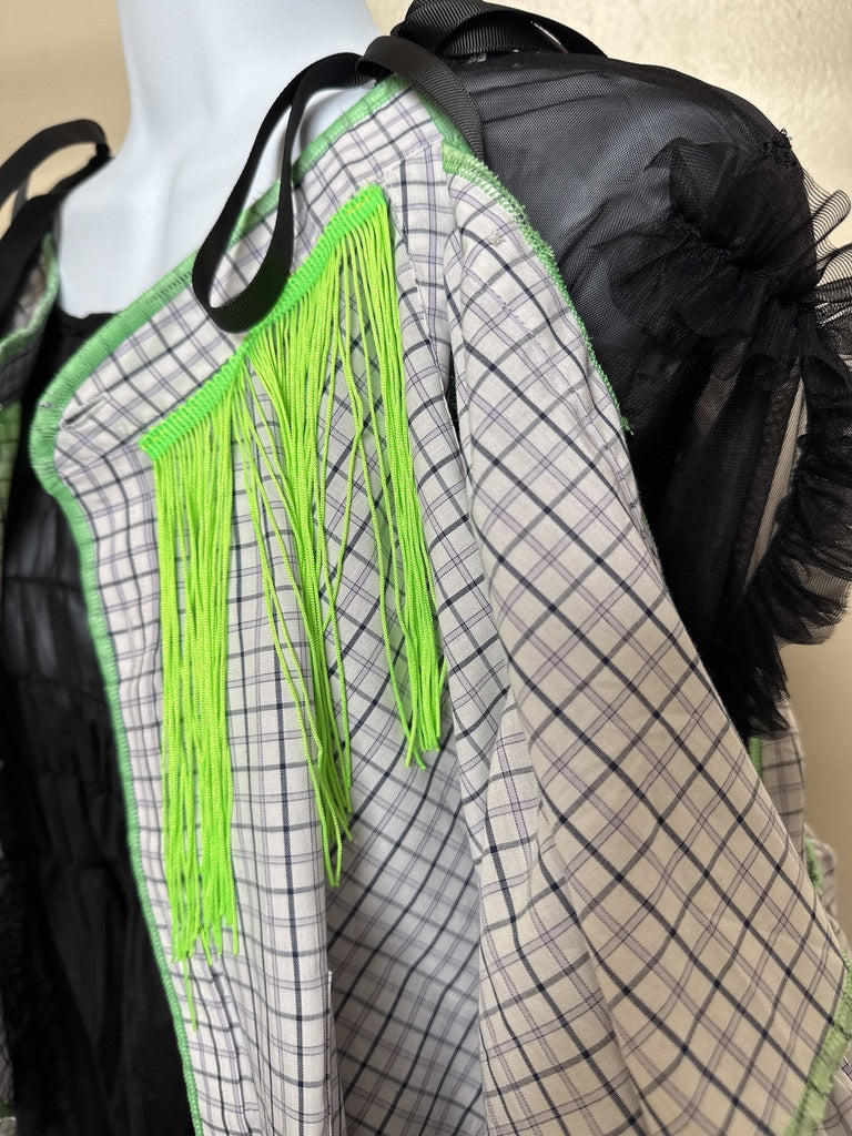 503242 肩リボンフリンジフリル2wayシャツ (白地に青チェック) Tussles attached plaid tops