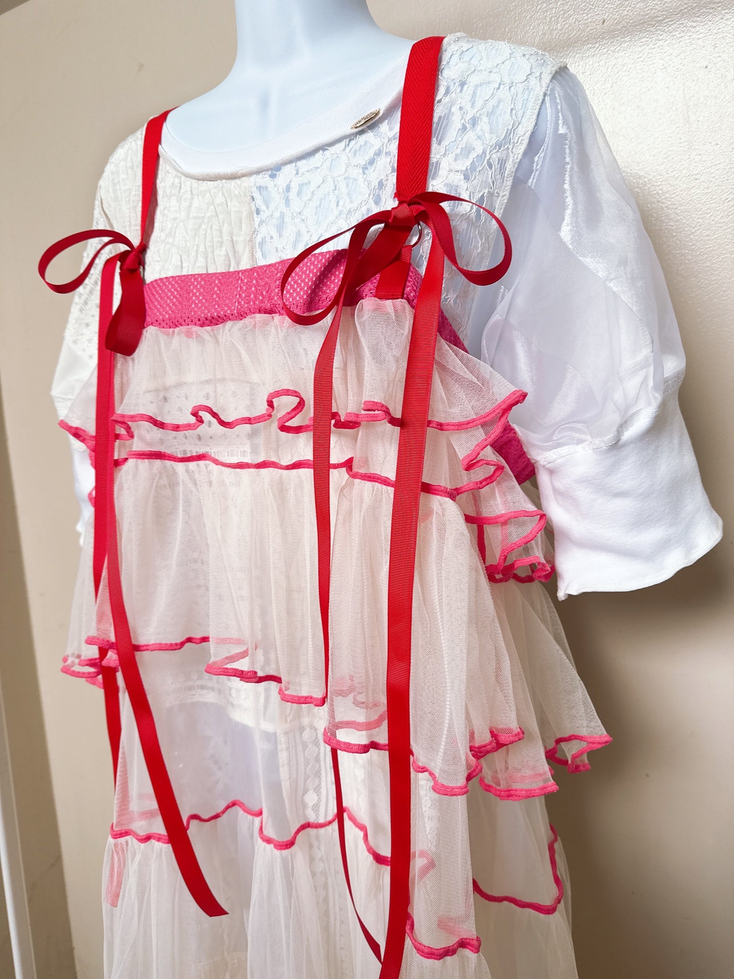 504401 オフホワイトチュールワンピース off white tulle overalls