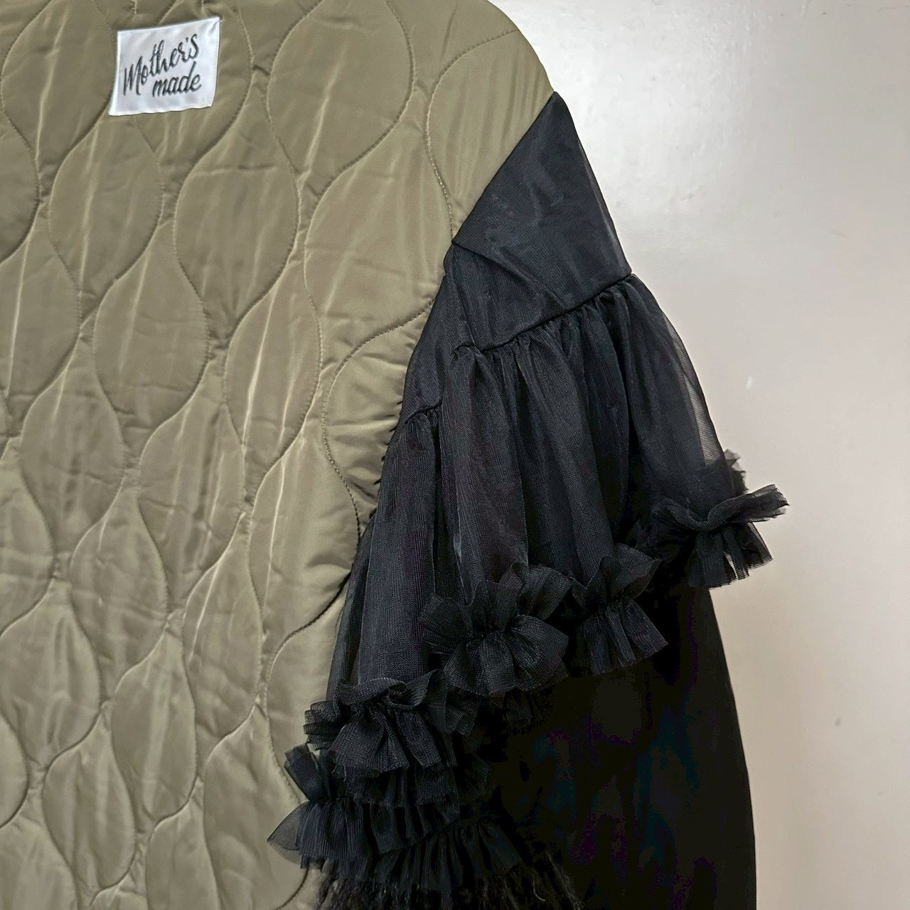 チュール袖のアーミージャケット