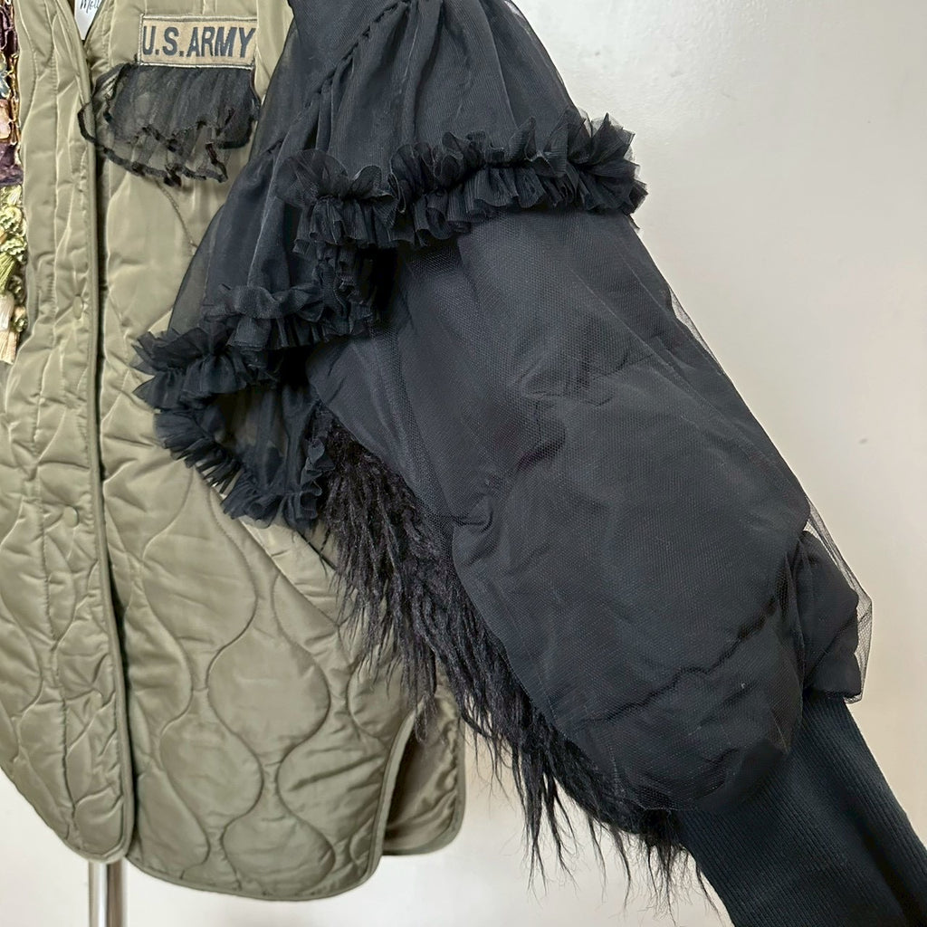 チュール袖のアーミージャケット